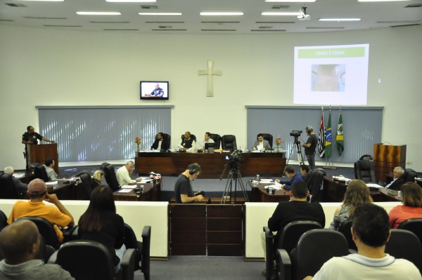 Dois vetos foram acatados, um rejeitado e outro adiado