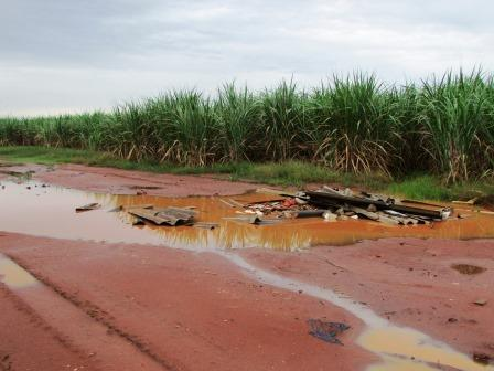 Acesso entre a SP-306 e o bairro Toledinhos.