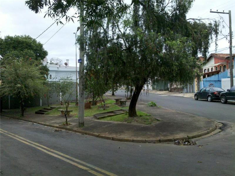 Praça José João Sans foi revitalizada pela Prefeitura