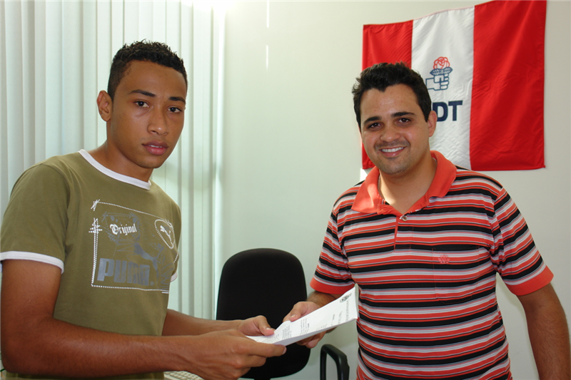 Fabiano Pinguim recebe sugestão de indicação de Levi Cristiano Rossi