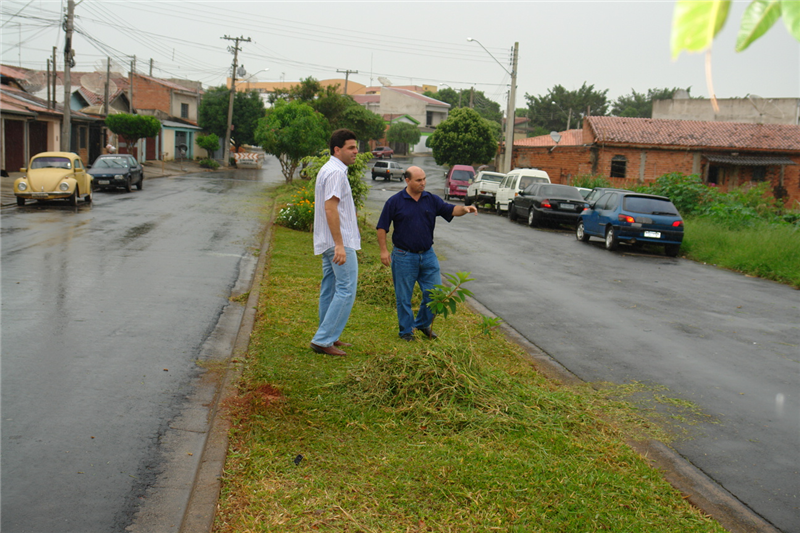 Serviços foram iniciados, apesar da chuva