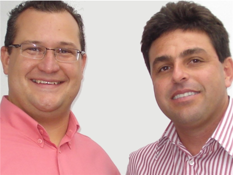 Danilo e Zeca protocolaram juntos a moção de aplauso à Igreja Batista