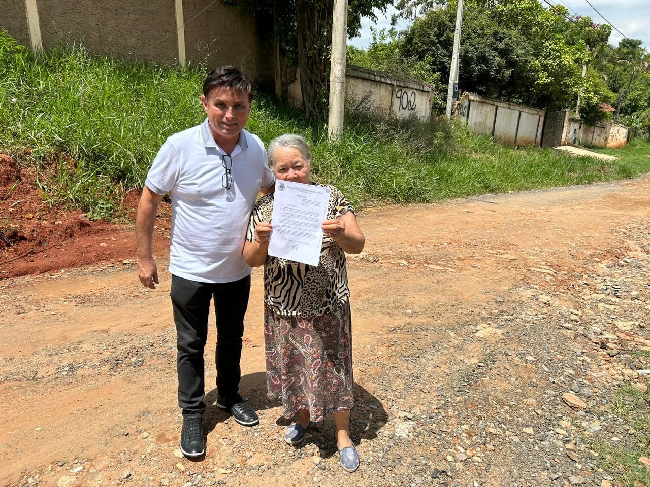 Vereador cobra providências imediatas para a Rua A no Chácaras Beira Rio I e II