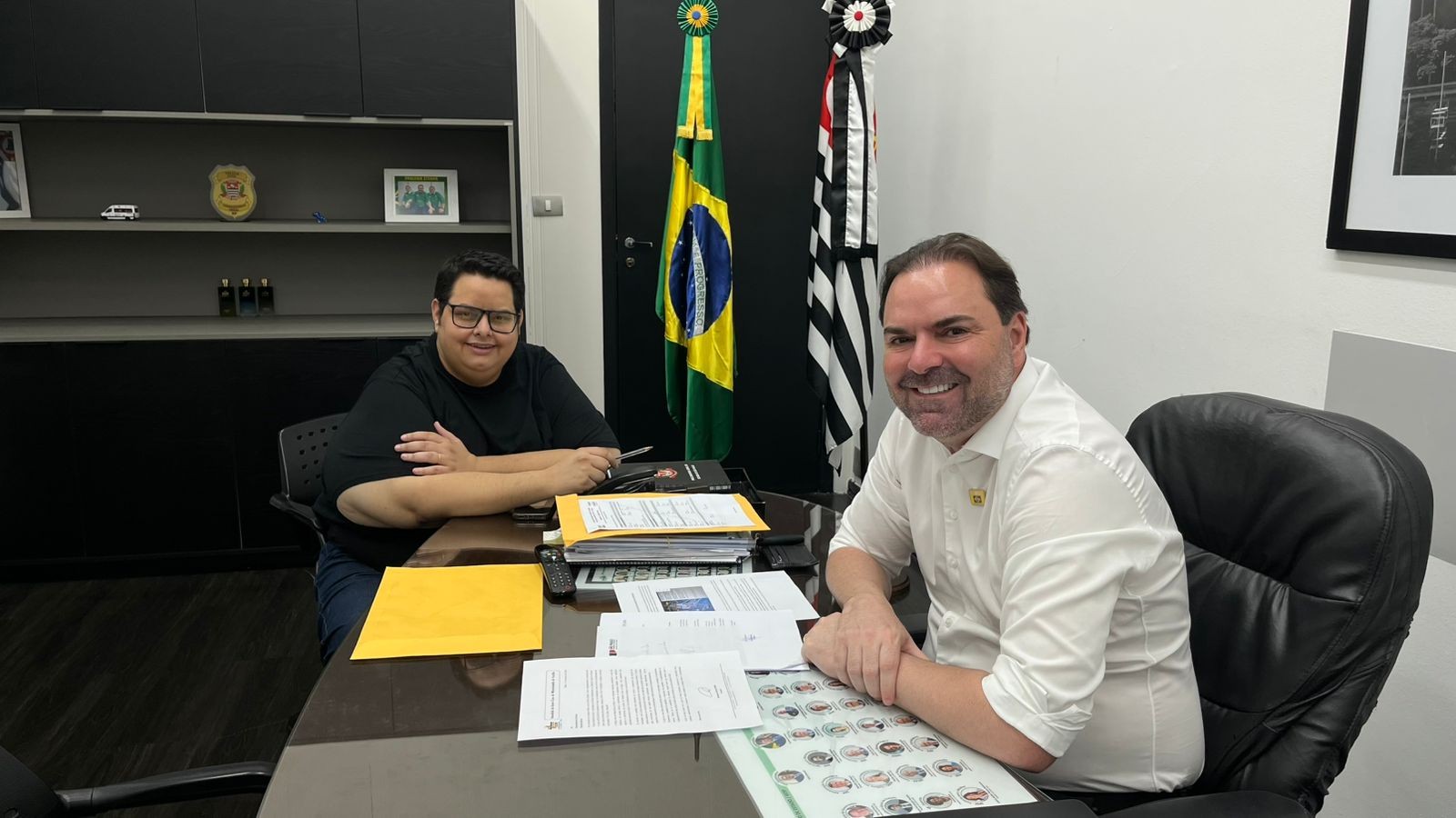 Vereador protocola pedido de ambulância e van no Palácio dos Bandeirantes para reforçar saúde de Santa Bárbara