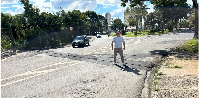 Após pedido de vereador, Prefeitura realiza manutenção em canaletas no Centro Social Urbano