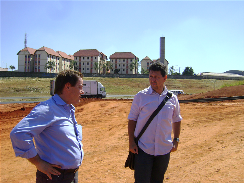 Kadu e prefeito Mário Heins visitam novo acesso da SP-304 à zona sul