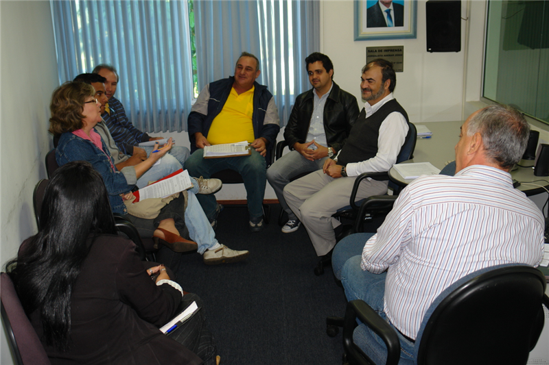 Durante reunião, Pinguim e condutores aprofundaram debate sobre nova lei municipal