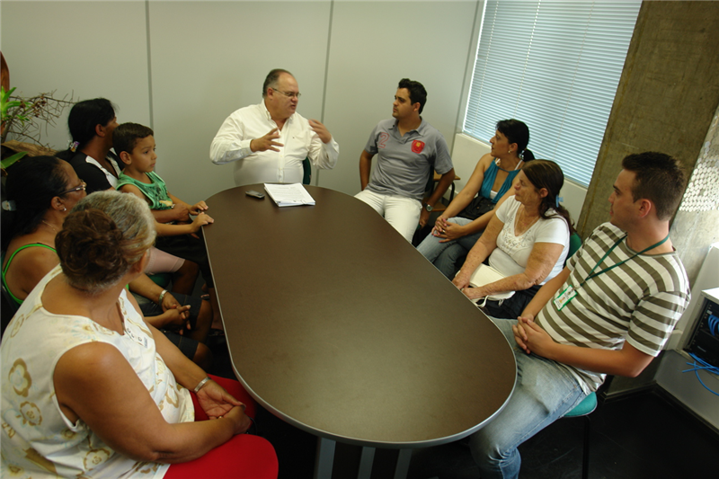 Reunião: projeto contra enchentes