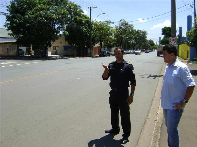 Kadu apresentou pontos da avenida Interdistrital que necessitam de redutor de velocidade