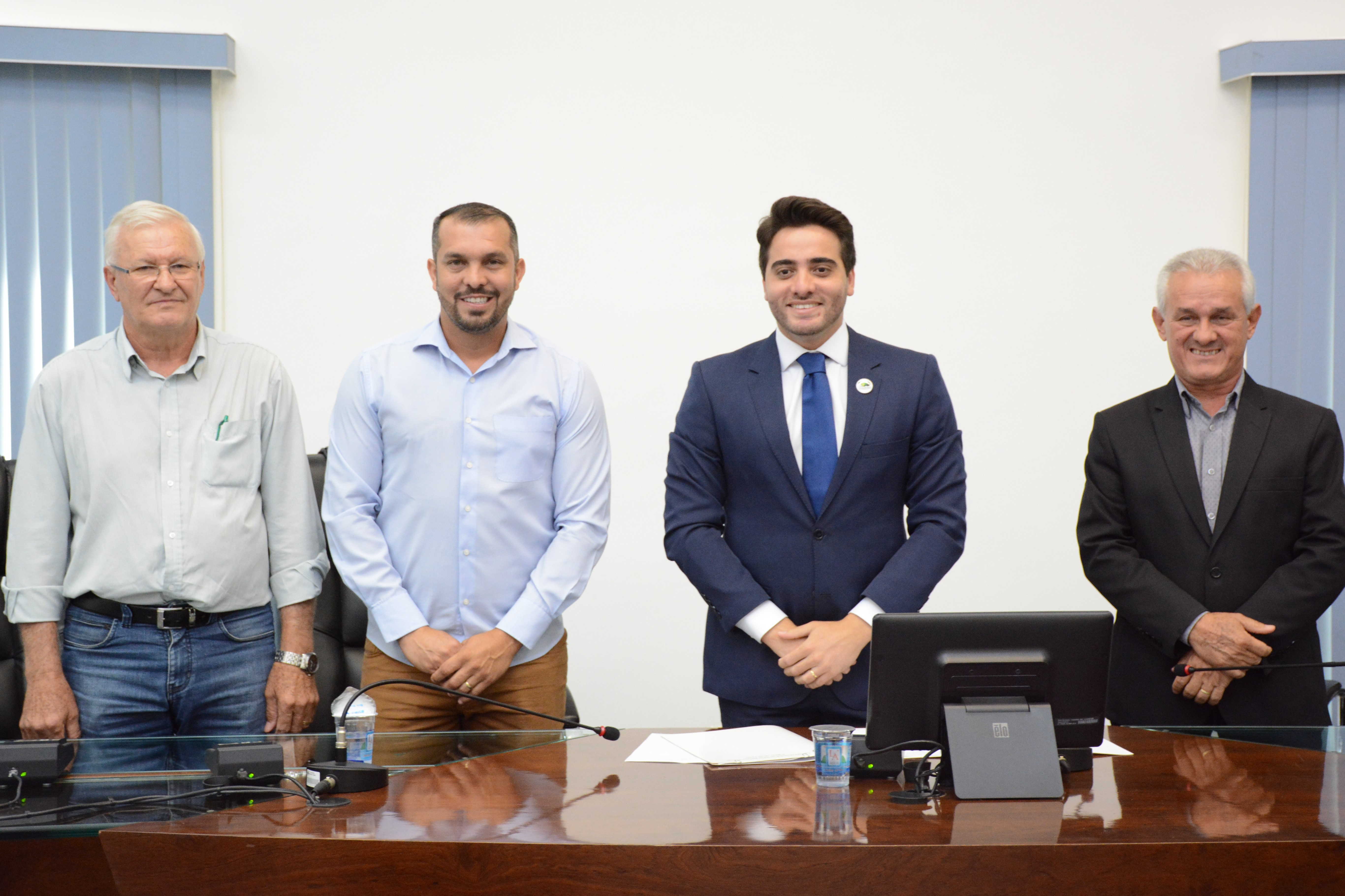 Cláudio Peressim, Alex Backer, Felipe Sanches e Celso da Bicicletaria compõem nova Mesa Diretora