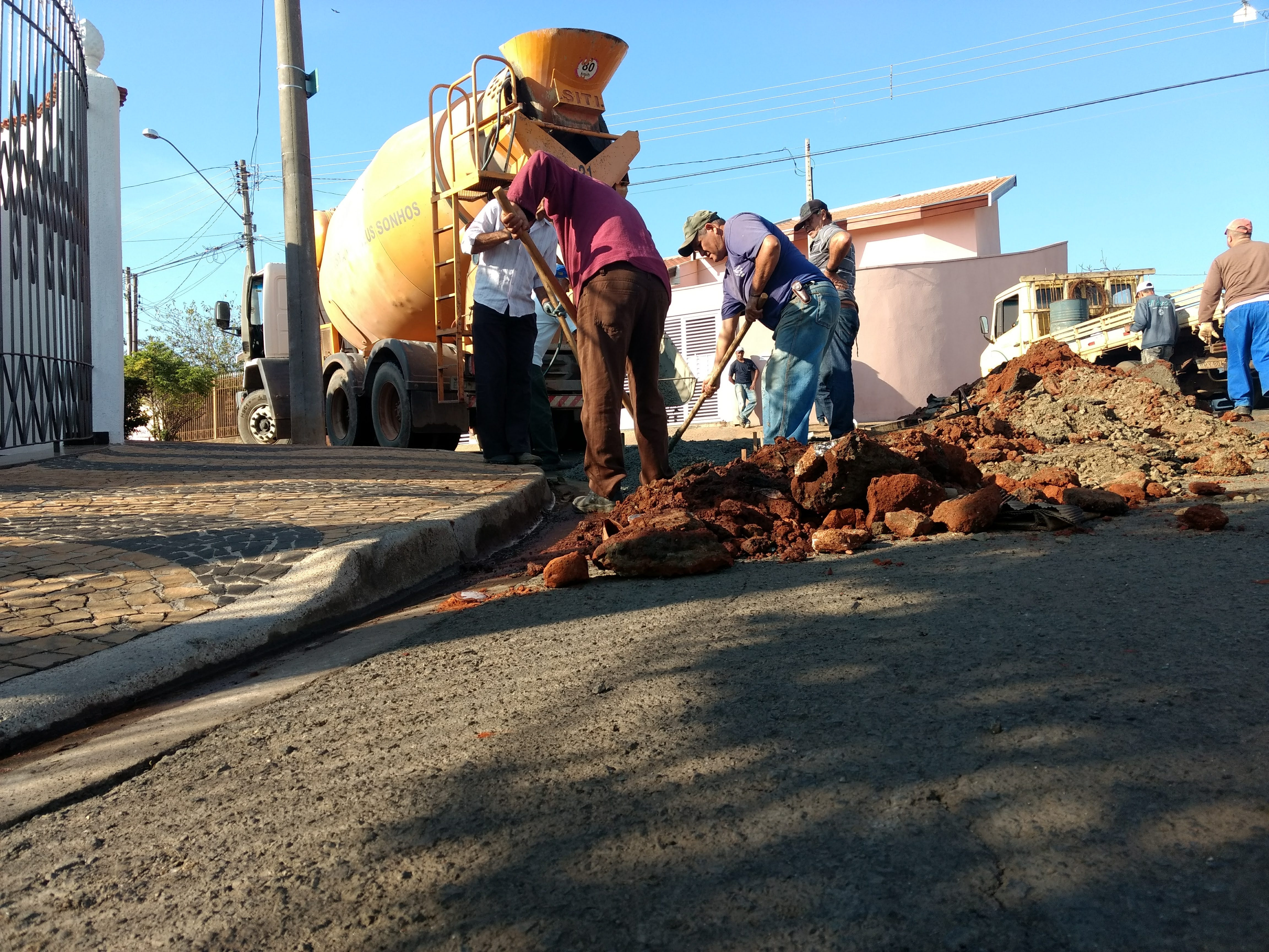 Serviço deve ser concluído em 20 dias; Kadu já fez outros pedidos para o bairro