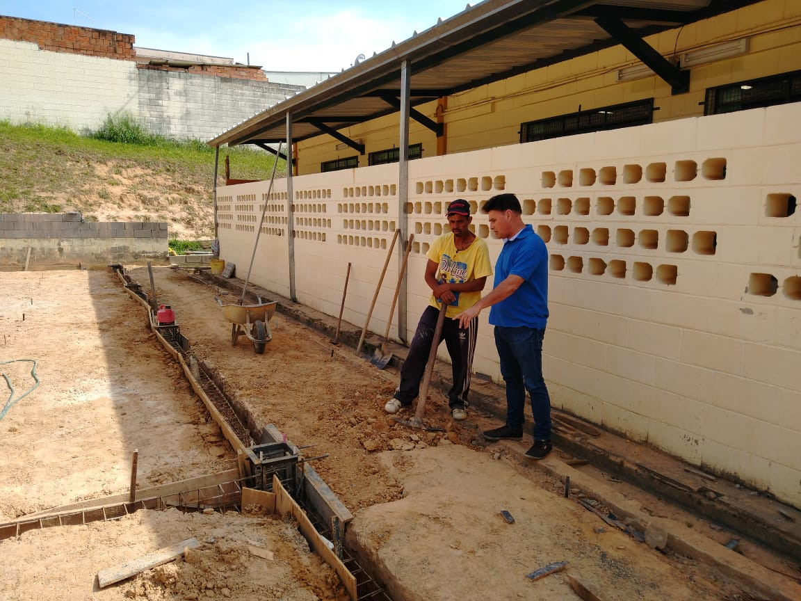 Carlos Fontes tem fiscalizado diferentes obras em andamento no Município