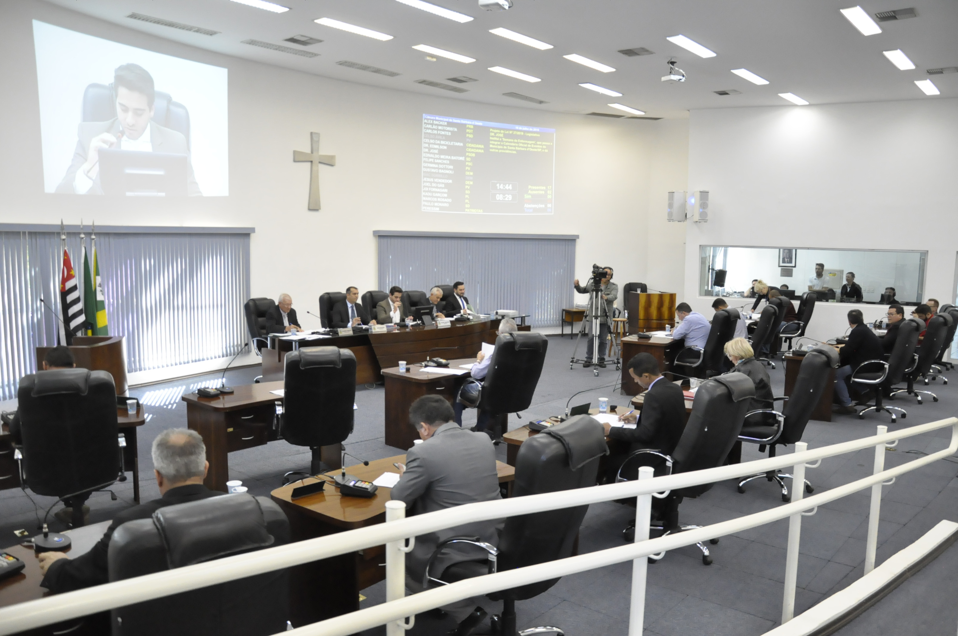 Vereadores aprovaram um projeto de lei durante a 25ª Reunião Ordinária