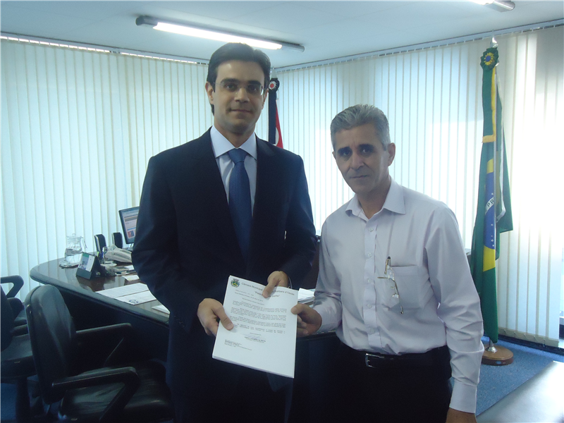 Rodri Garcia recebe pedidos de Anízio Tavares em favor das entidades barbarenses