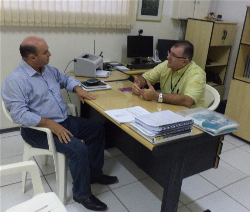 Carlos Fontes visita Soberana Graça.