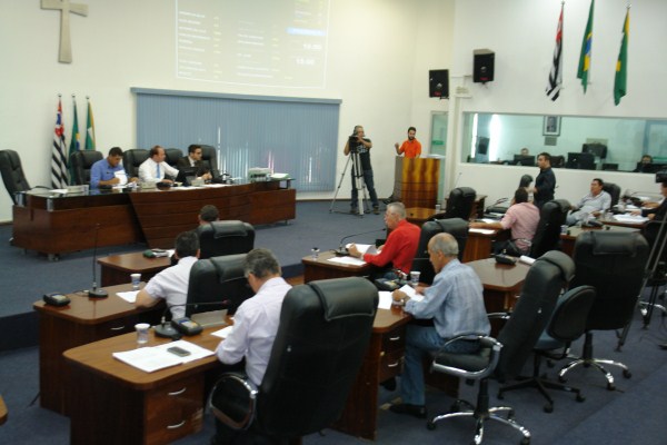 Pedido de abertura de CEI teve sua votação adiada