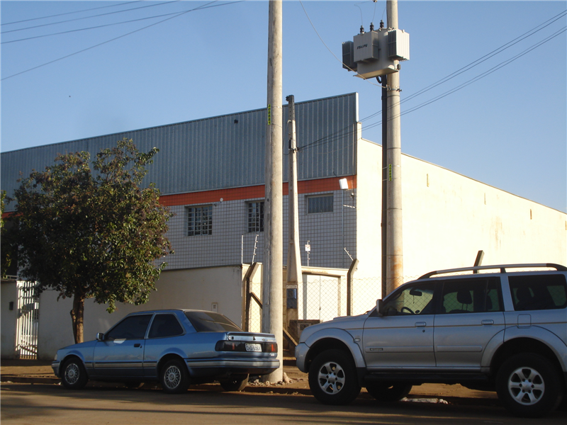 Poste substituído no Distrito Industrial II.