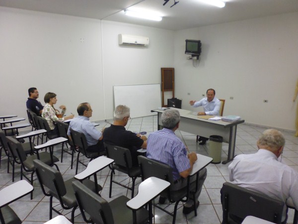 Juca preside última reunião do Comude em 2014.