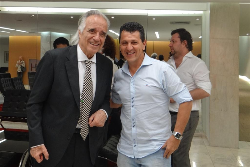 Kadu Garçom acompanhou homenagem do maestro João Carlos Martins, em São Paulo