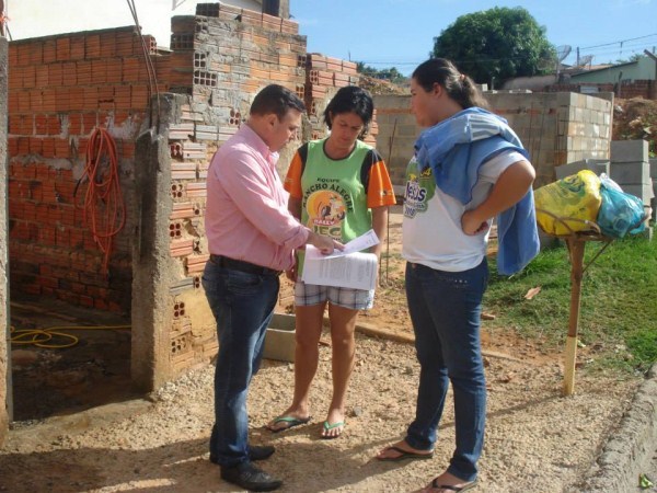 Carlos Fontes cobra melhorias para o bairro há anos