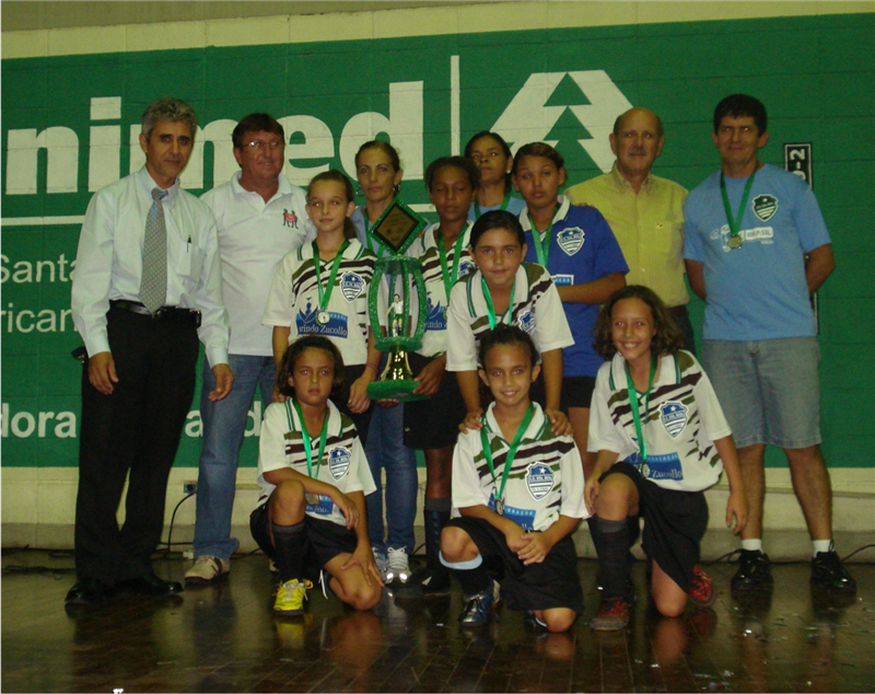 Anízio, Celso Luiz e atletas do Santa Rita