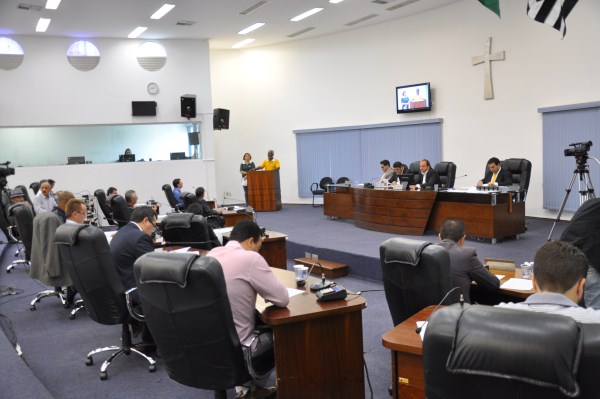 Vereadores aprovaram projeto de autoria do Careca do Esporte