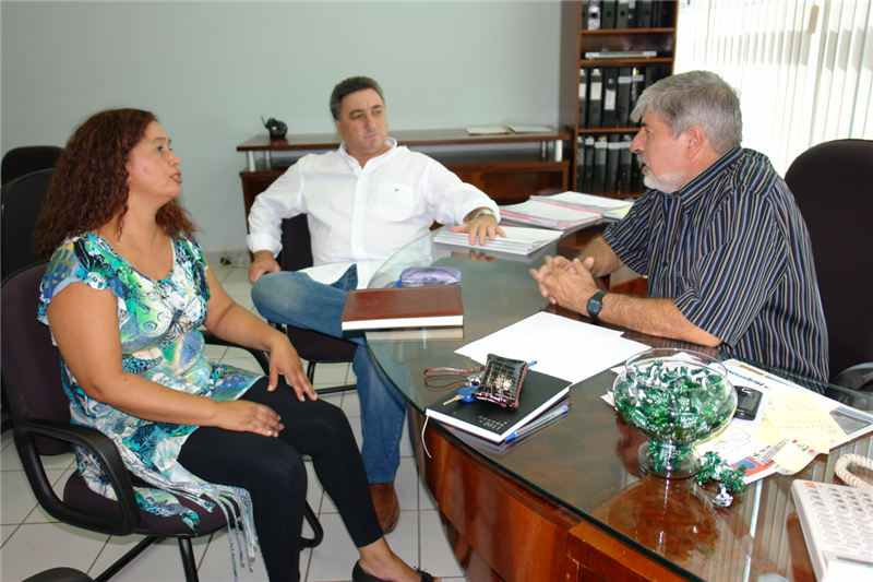 Joana, Truzzi e Uruguaio: bilhete eletrônico para servidores