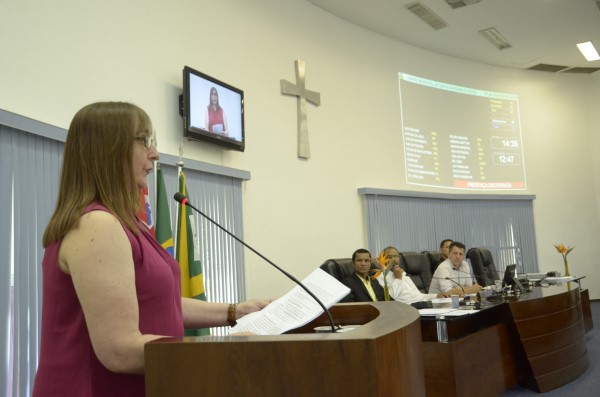 Meike Sahling falou sobre campanha One Billion Rising