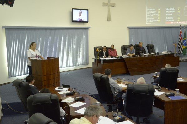 Vereadores também aprovaram 18 moções durante a sessão