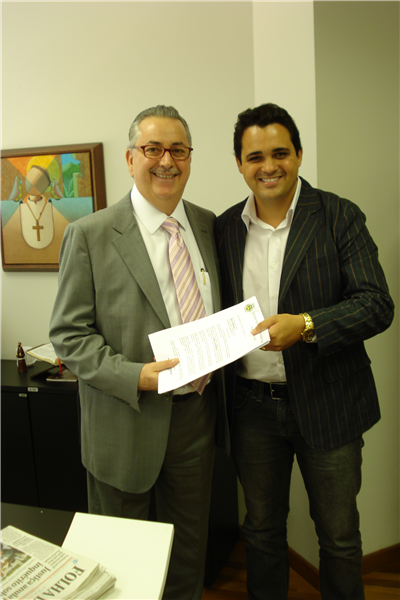 Vereador Pinguim entreu diferentes solicitações ao deputado Chico Sardelli