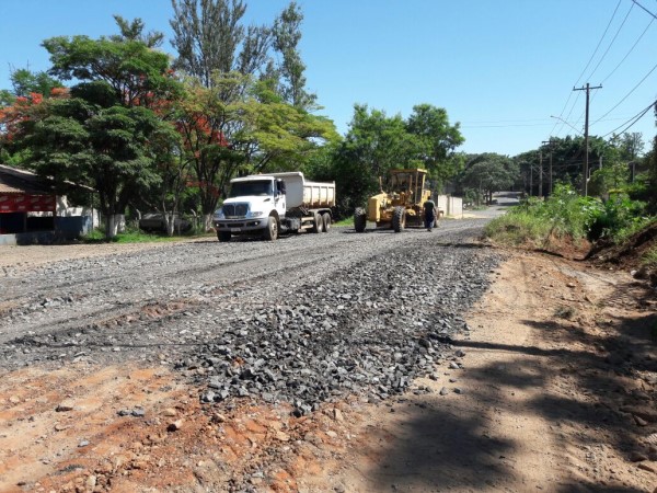 Vereador continua cobrando pavimentação do bairro