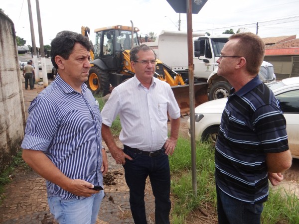 Kadu e Joi acompanharam início das obras de manutenção 