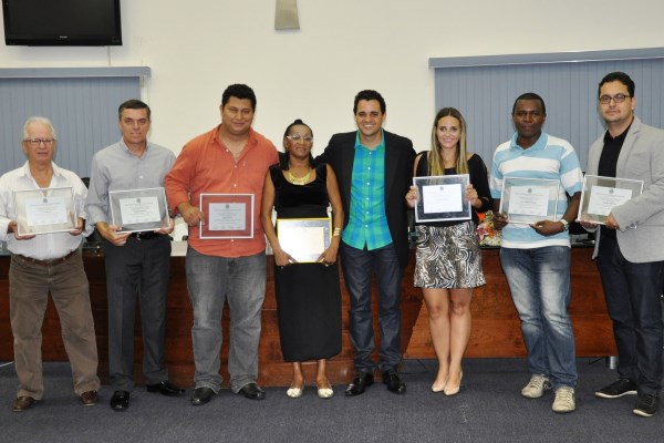 Fabiano Pinguim, Graça e jornalistas premiados em 2014