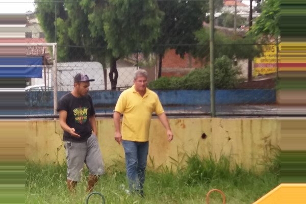 Monaro protocola moção sobre praça na Vila Sartori.